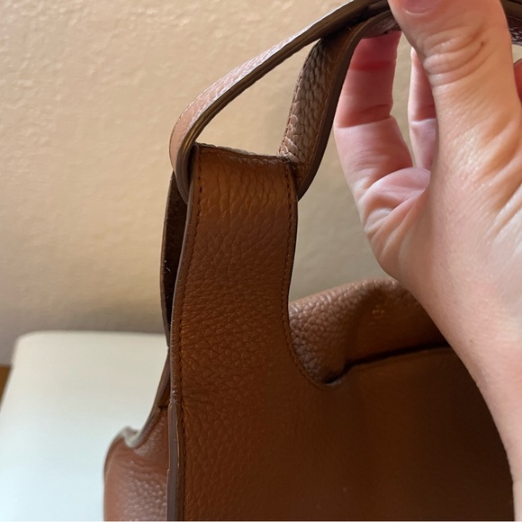 Cuyana Tan Crossbody Bag - Picture 9 of 16